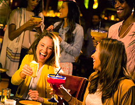 Book a group dining reservation at Bahama Breeze for your next event.